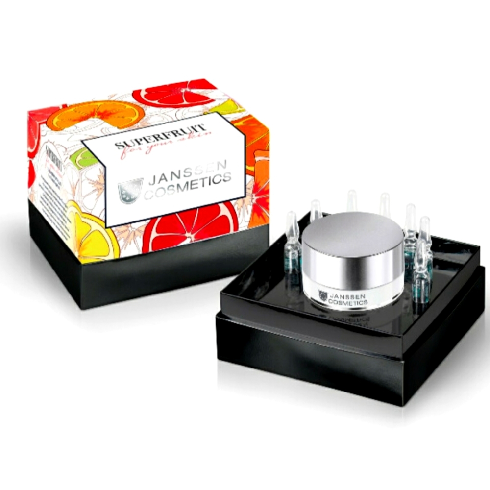 Janssen vitamin C cream and 7 vials serum